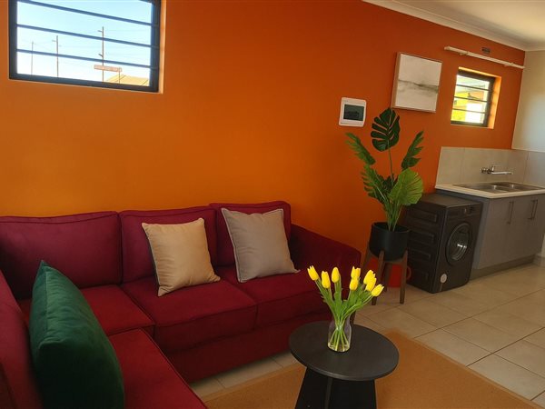 2 Bedroom House 2 Bedroom House