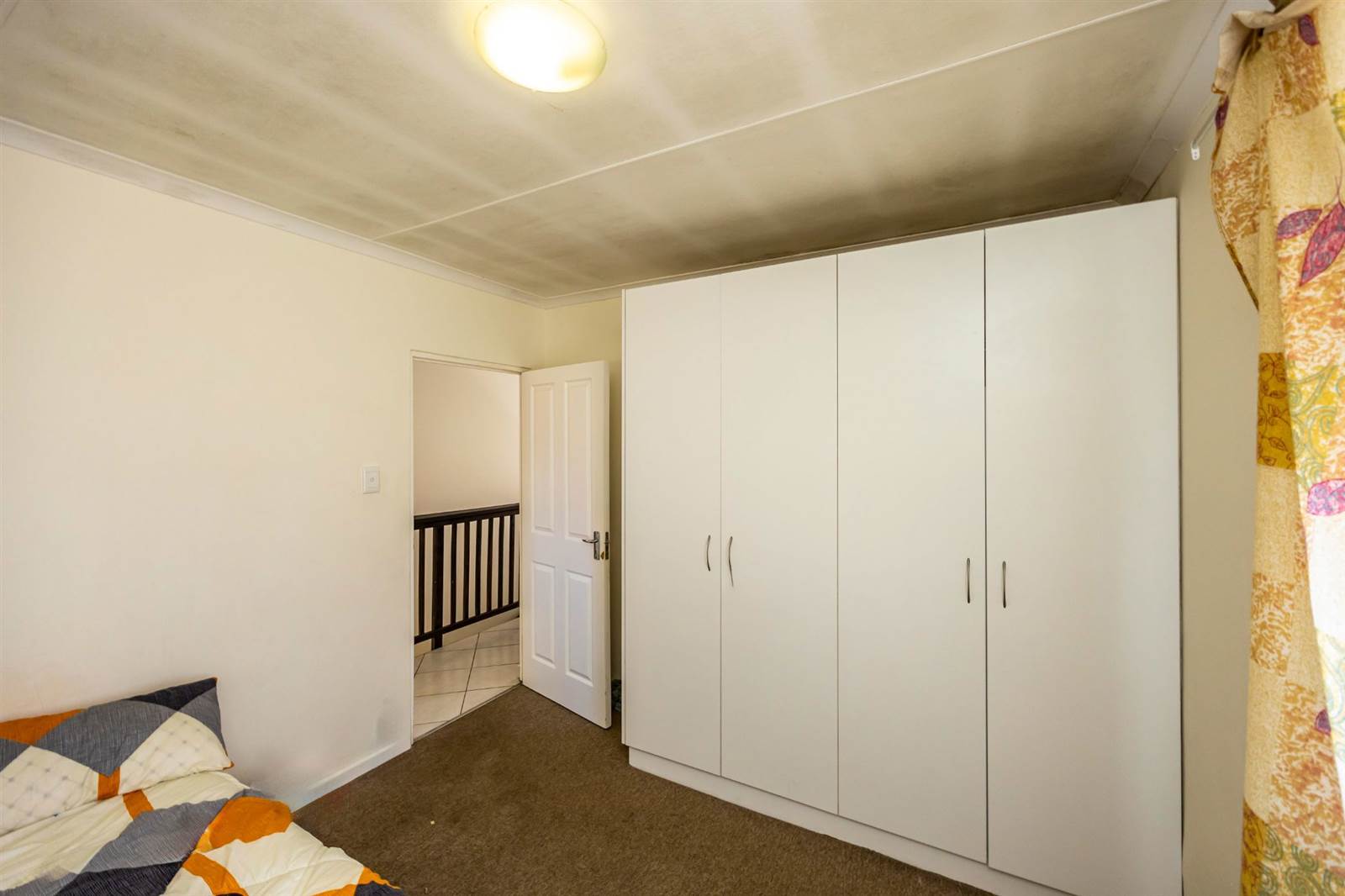3 Bed Apartment in Kidds Beach photo number 9