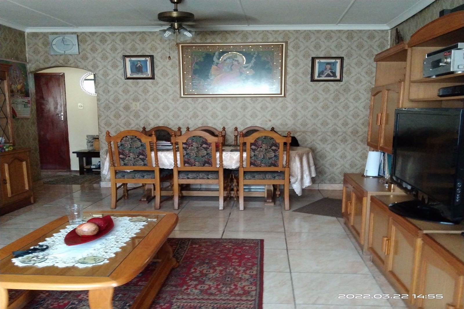 4 Bed House in Isipingo Hills photo number 3