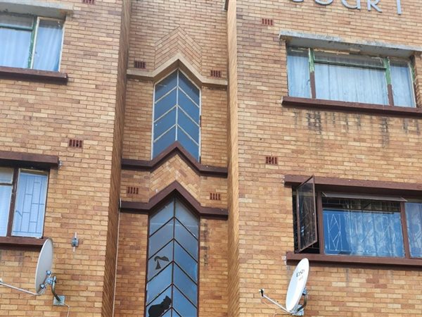 3 Bed Apartment in Brakpan Central