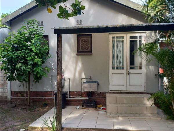 1 Bed House in Yellowwood Park