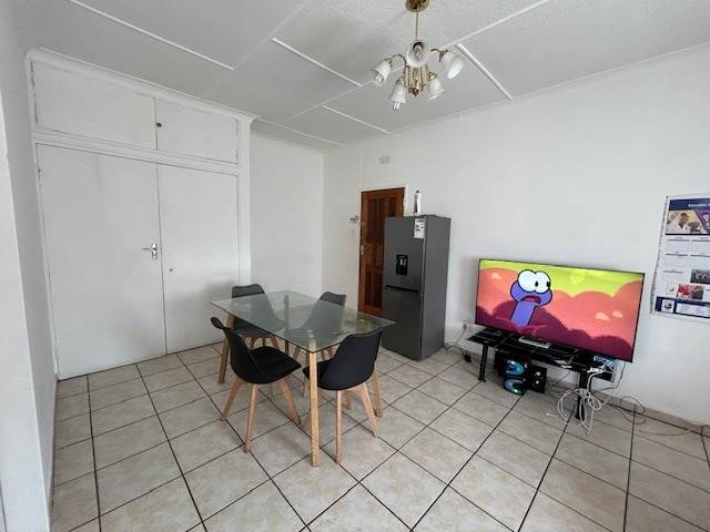 1 Bed Apartment in West Turffontein photo number 8