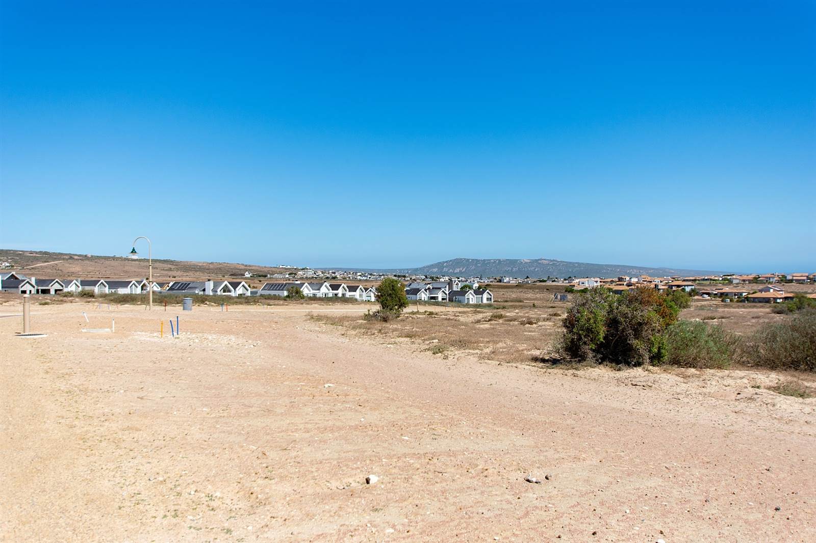 704 m² Land available in Langebaan Country Estate photo number 13