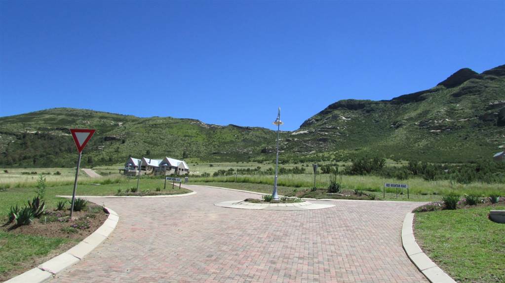1289 m² Land available in Clarens Mountain Estate photo number 1
