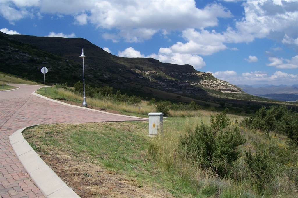 1289 m² Land available in Clarens Mountain Estate photo number 3