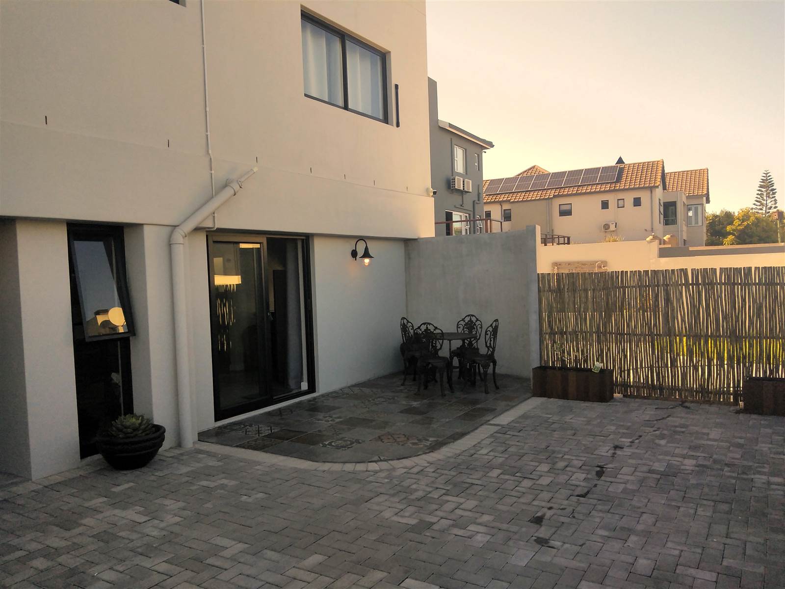 1 Bed Apartment in Myburgh Park photo number 1