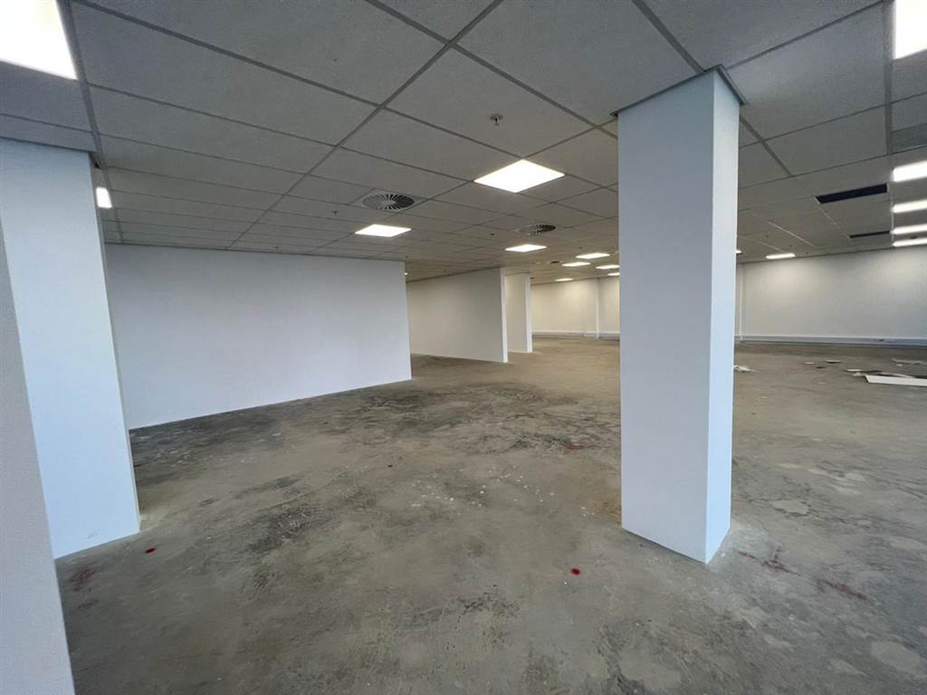 406  m² Commercial space in Illovo photo number 26