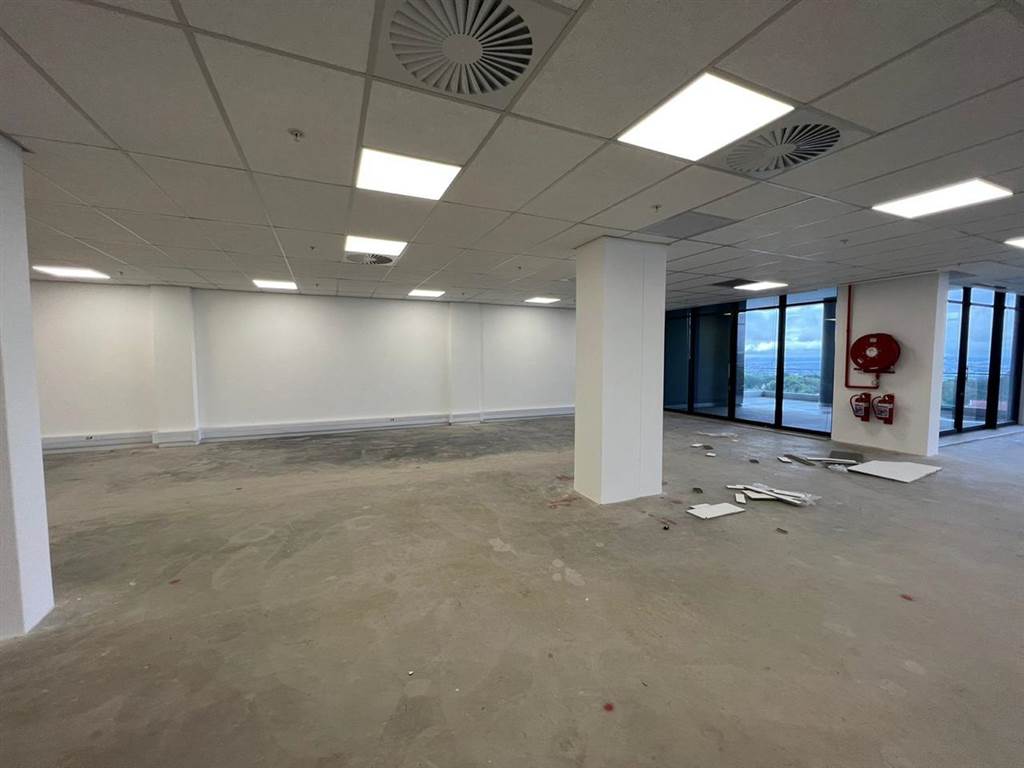 406  m² Commercial space in Illovo photo number 15