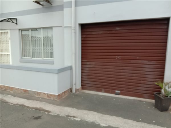 3 Bedroom Townhouse 3 Bedroom Townhouse