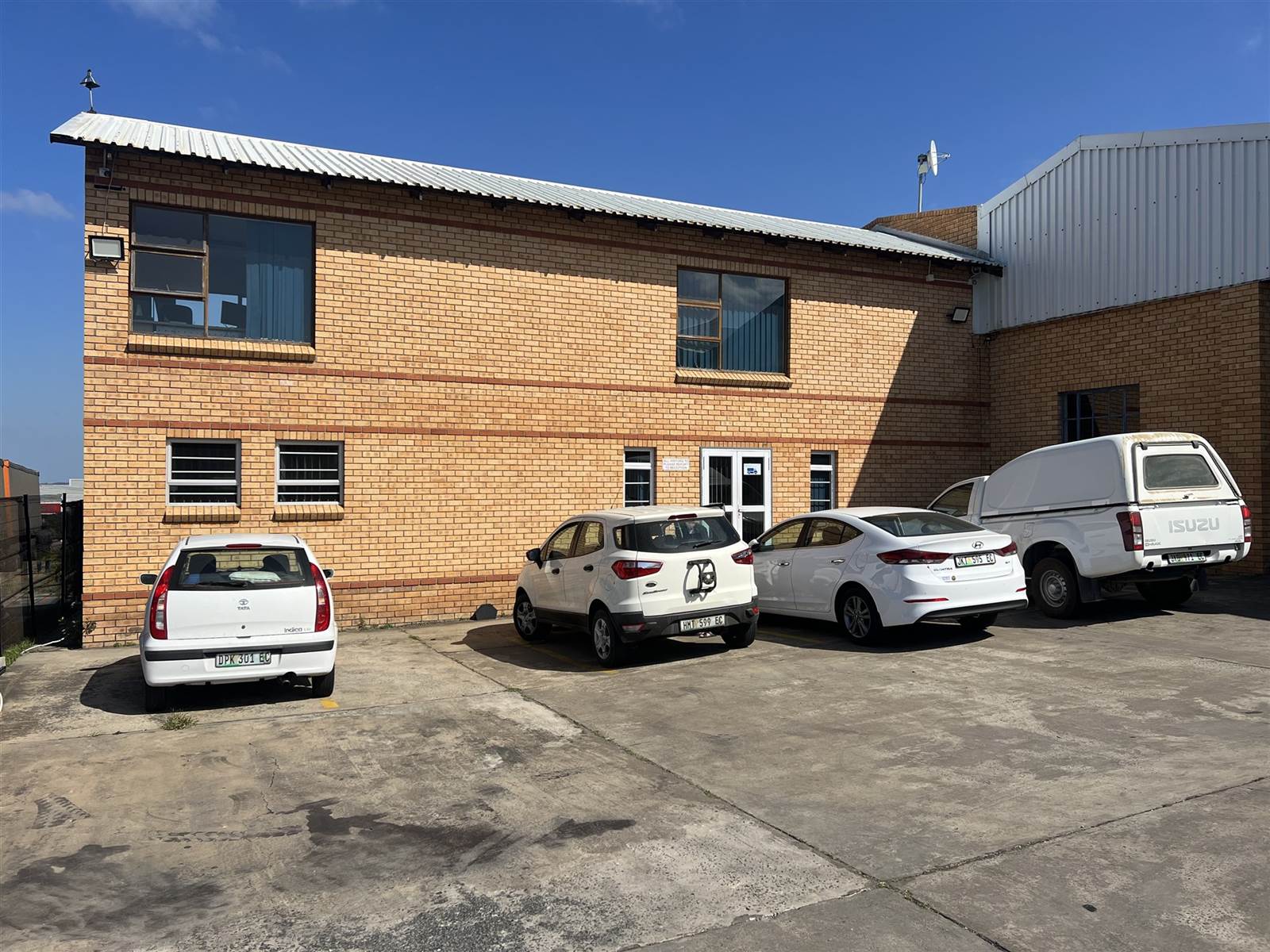 1231  m² Commercial space in Woodbrook photo number 13