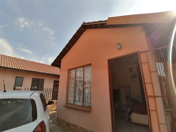 3 Bedroom House 3 Bedroom House
