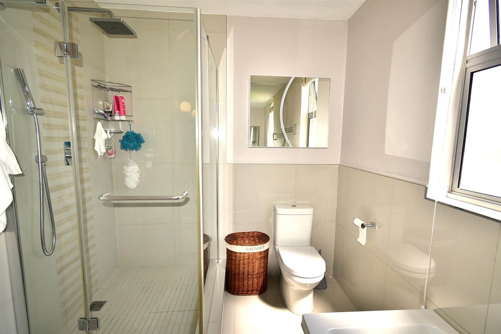 2 Bed Apartment in Milnerton Central photo number 22