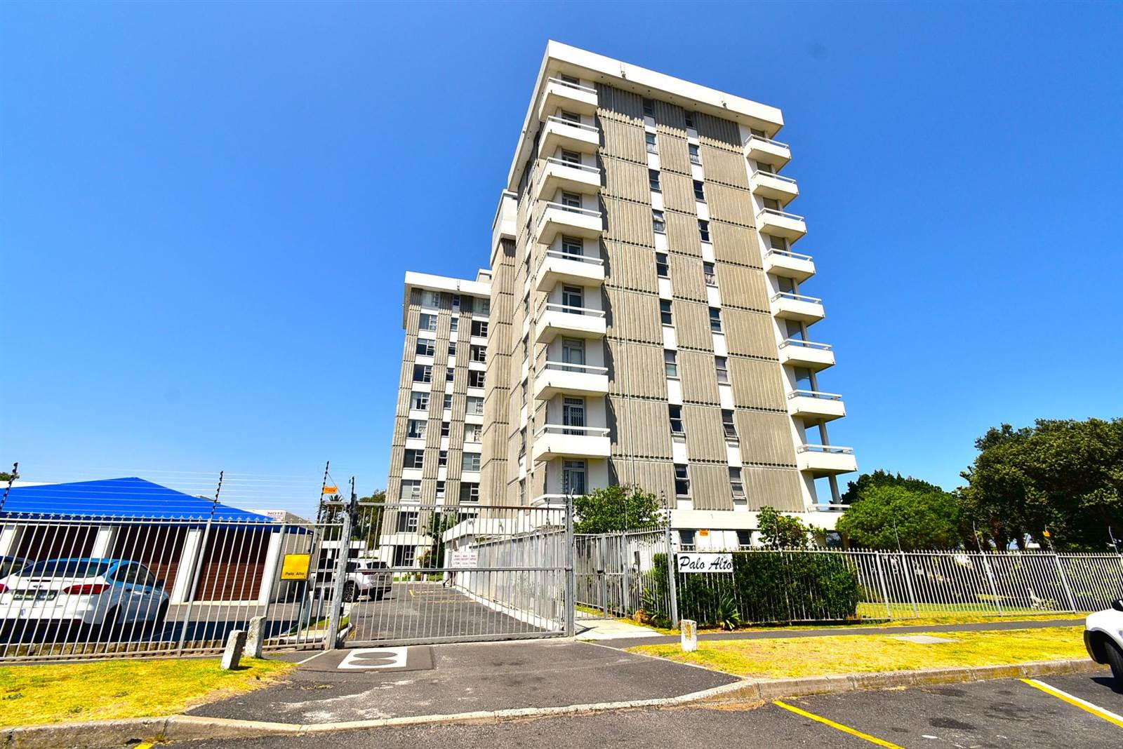 2 Bed Apartment in Milnerton Central photo number 26