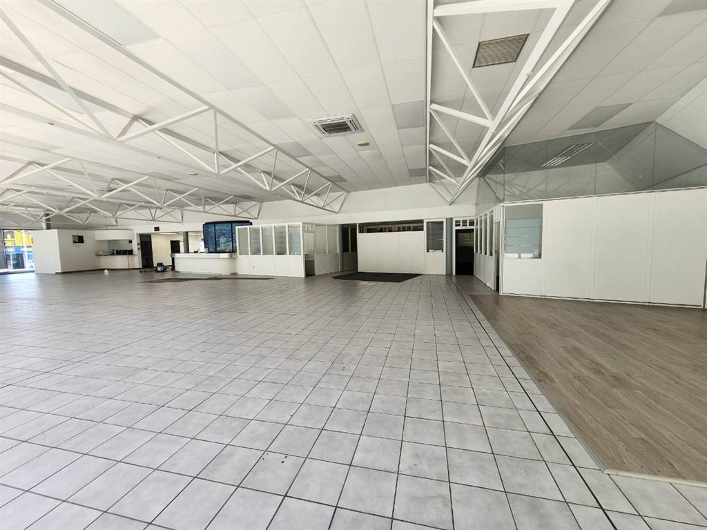 1845  m² Commercial space in George Central photo number 25