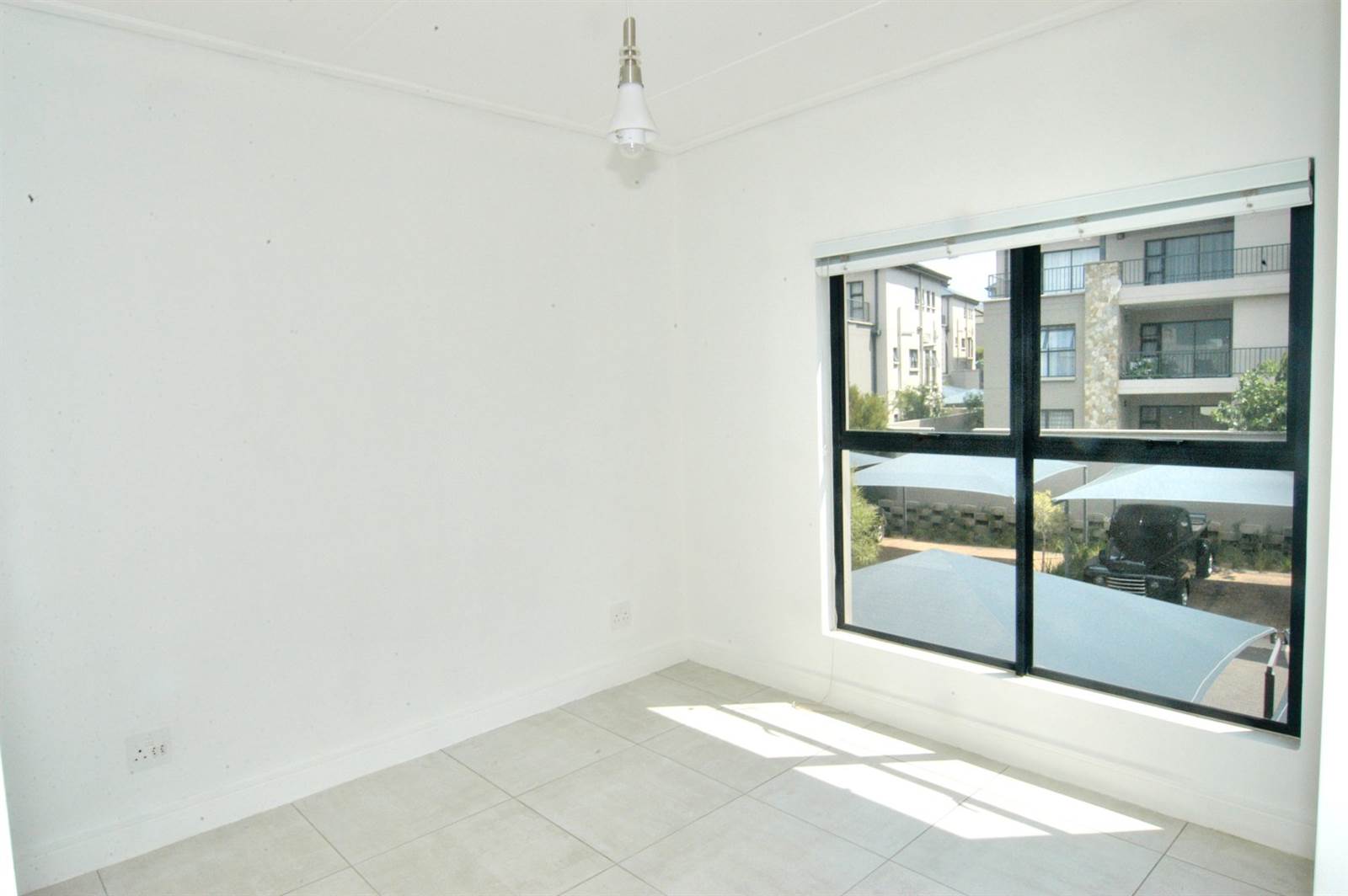 3 Bed Apartment in Waterfall Estate photo number 15