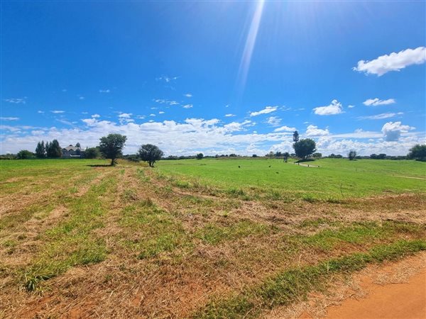673 m² Land available in Parys Golf Estate
