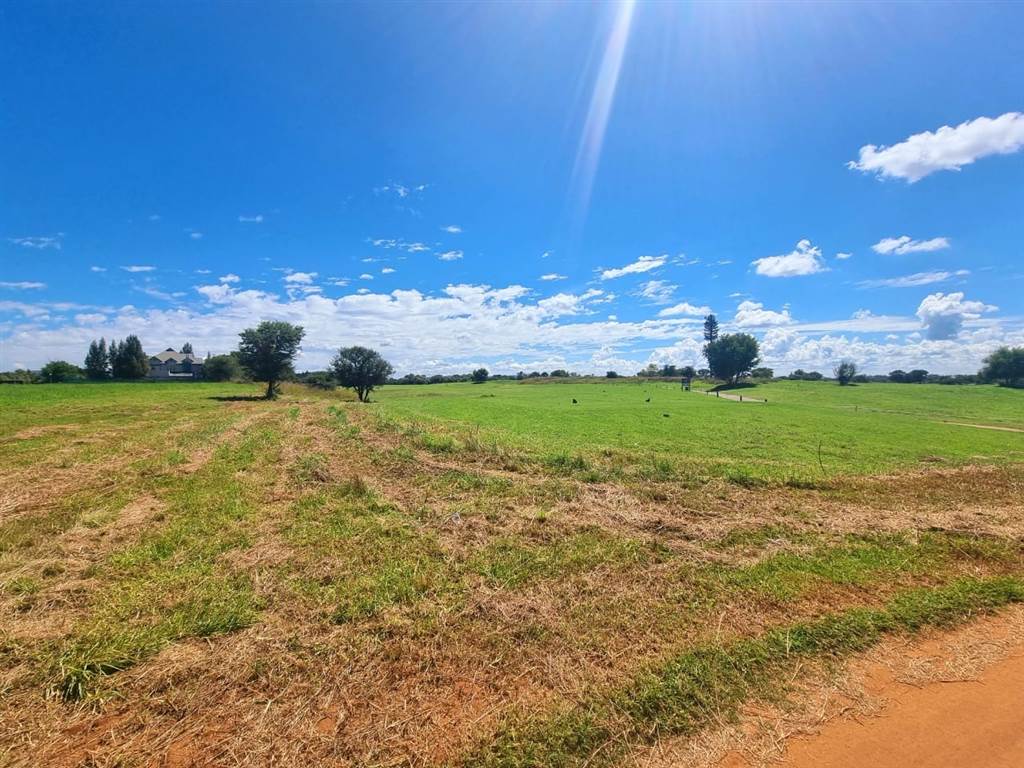 673 m² Land available in Parys Golf Estate photo number 1