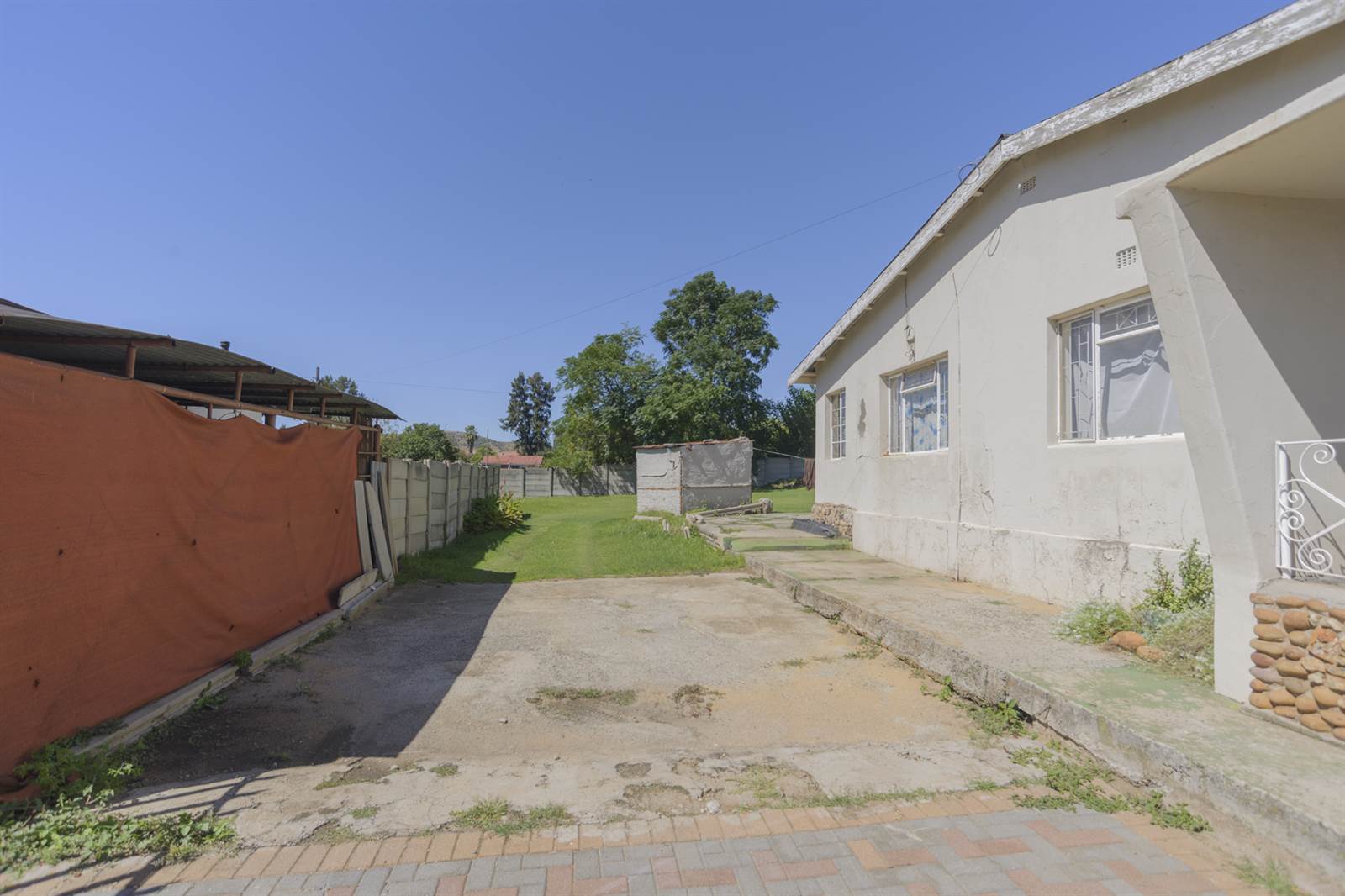 3 Bed House in Rensburg photo number 10