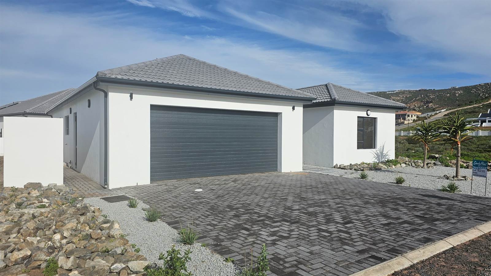 3 Bed House in Sandy Point photo number 2