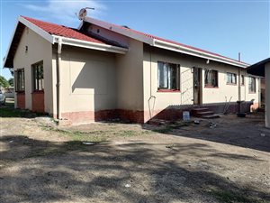 4 Bed House in Sandfield