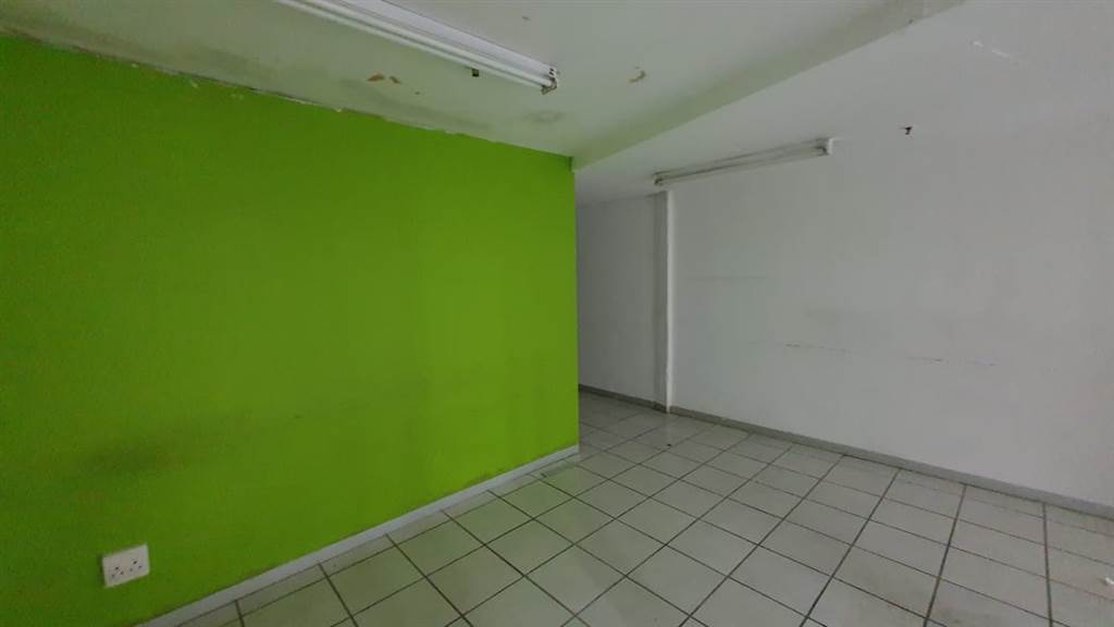 52  m² Commercial space in Sunnyside photo number 9