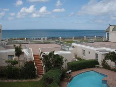 2 Bed Apartment in Summerstrand photo number 24