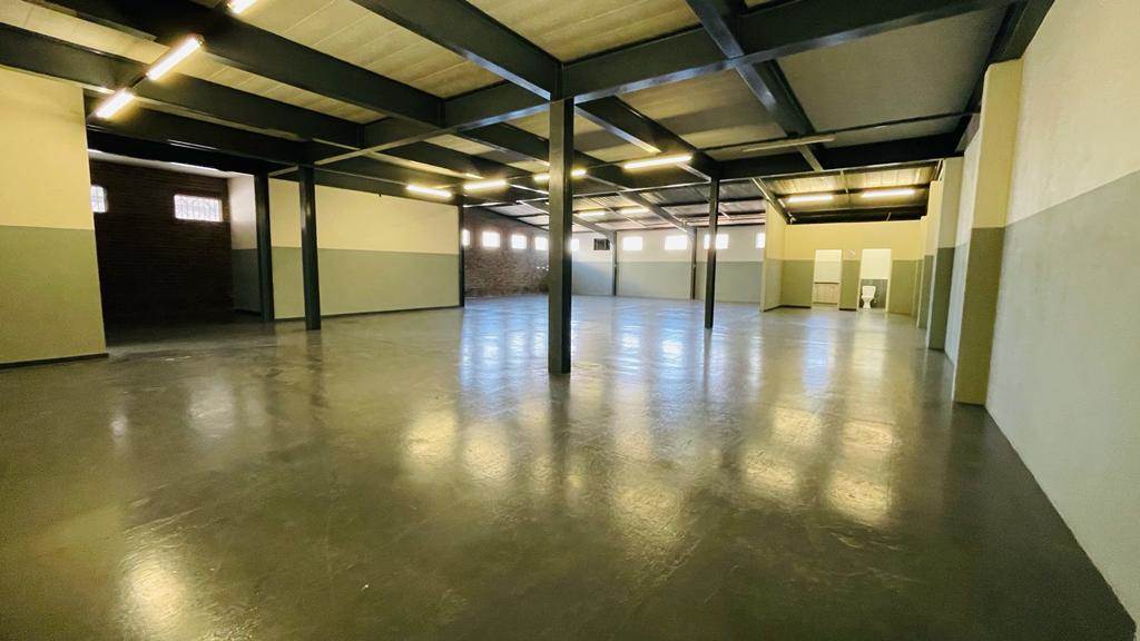 550  m² Industrial space in Krugersdorp North photo number 6