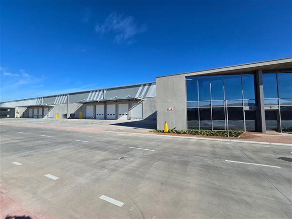 5 873  m² Industrial space