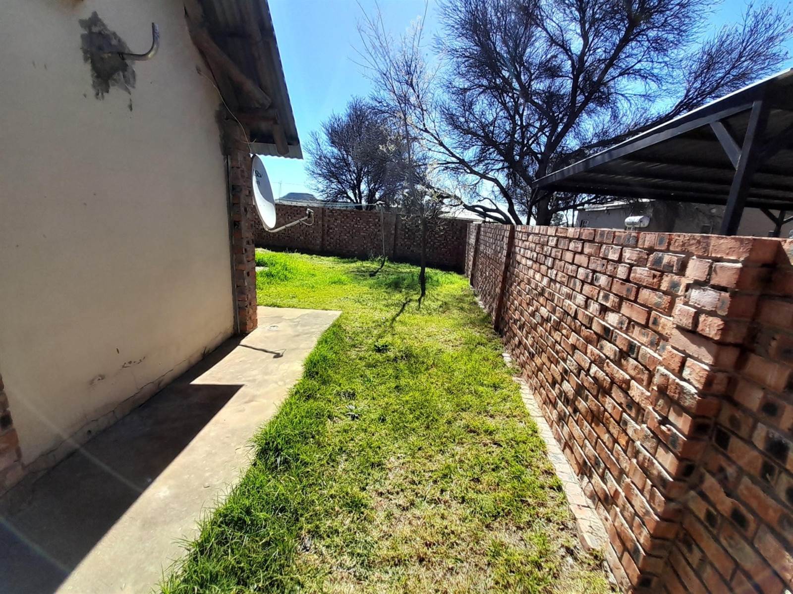 350 m² Land available in Bloemfontein Farms photo number 4