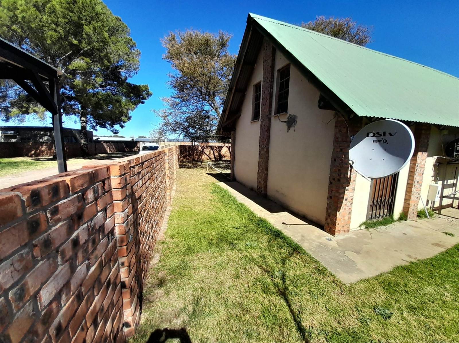 350 m² Land available in Bloemfontein Farms photo number 2