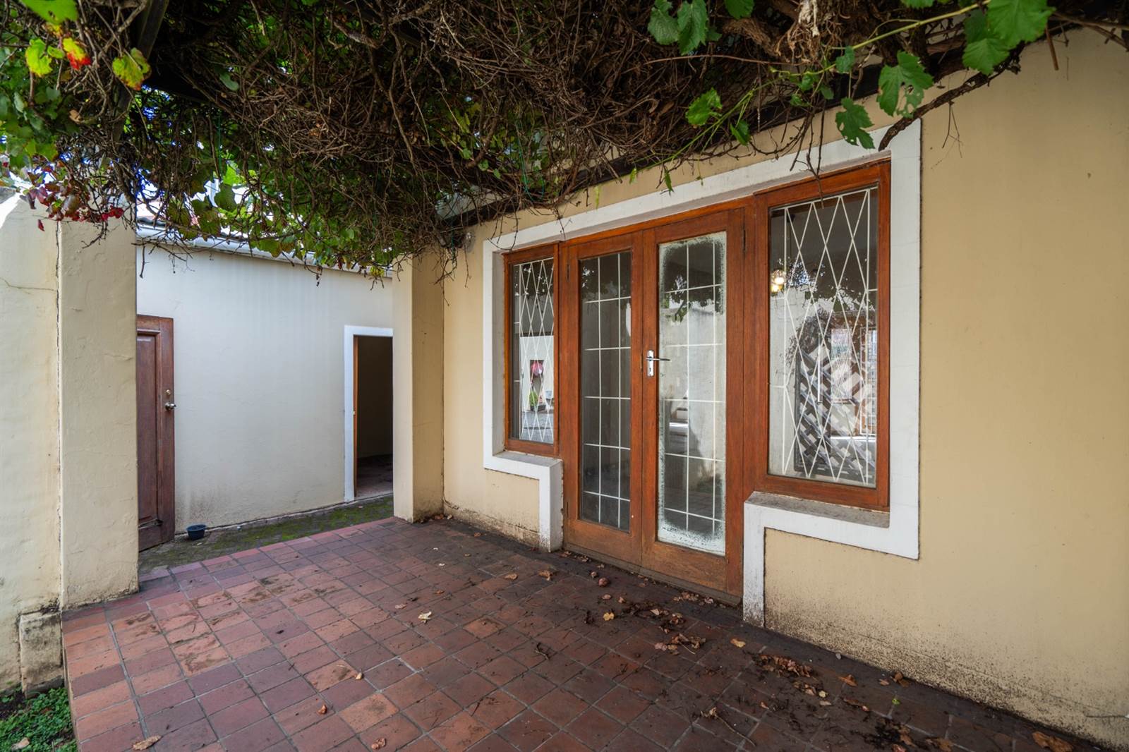 3 Bed Townhouse in Grahamstown Central photo number 12