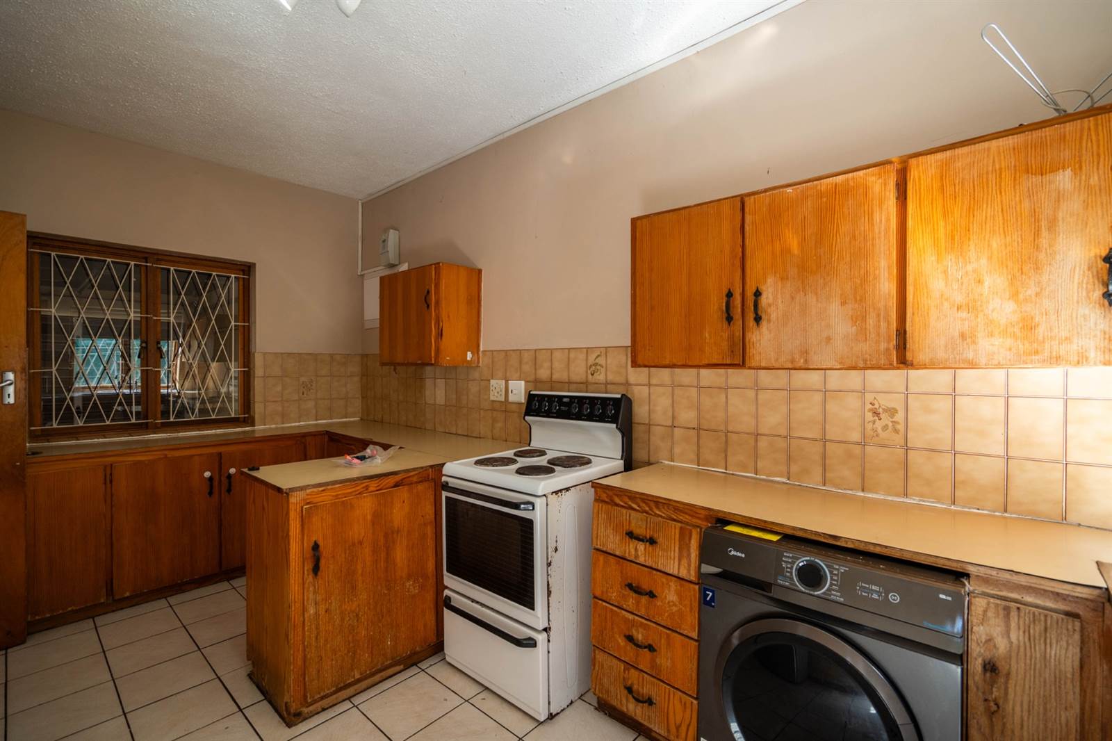3 Bed Townhouse in Grahamstown Central photo number 21