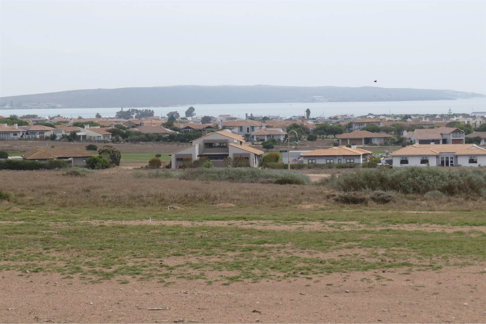 793 m² Land available in Langebaan Country Estate photo number 5