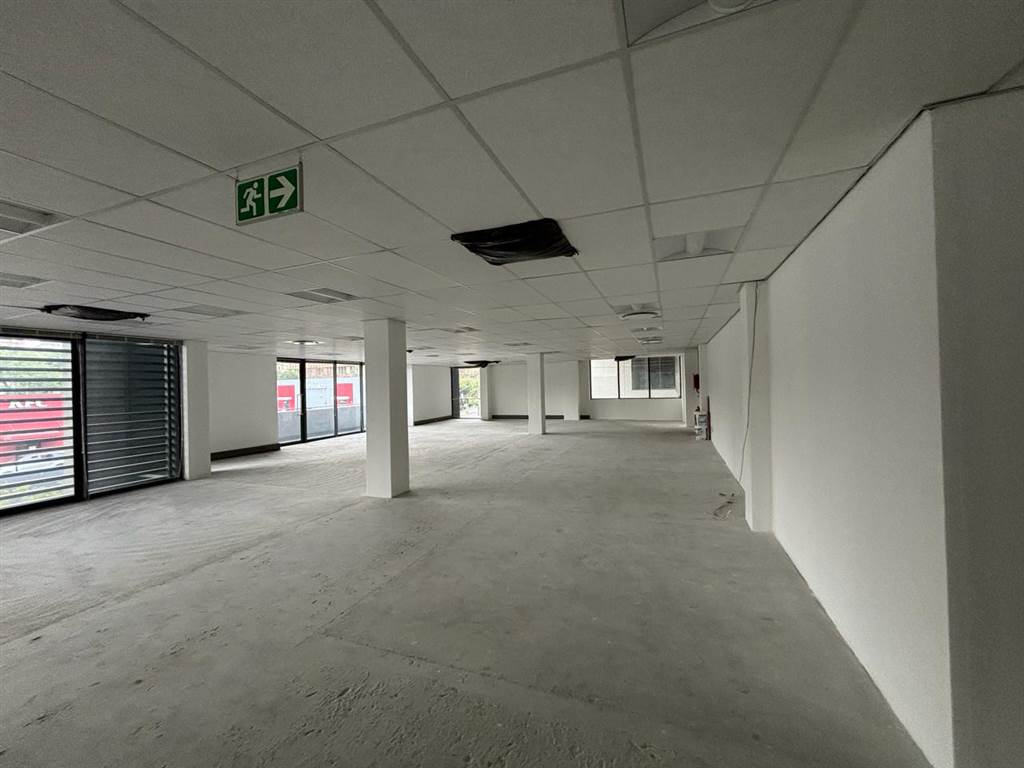 433  m² Commercial space in Parktown photo number 9