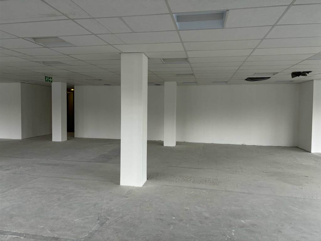 433  m² Commercial space in Parktown photo number 4