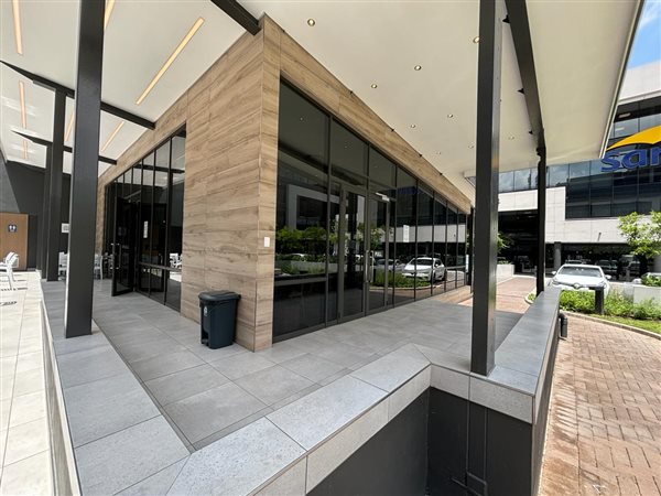 433  m² Commercial space in Parktown