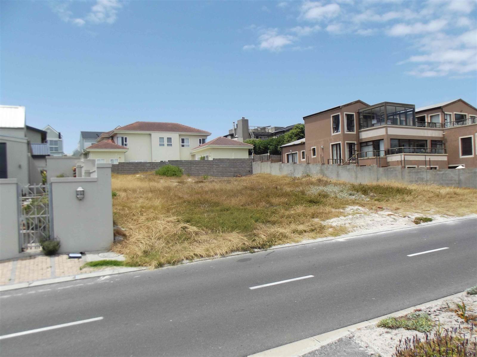 627 m² Land available in Bloubergstrand photo number 5