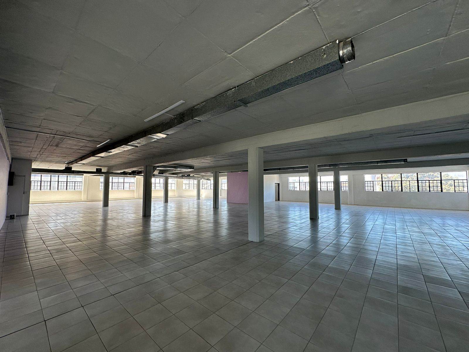 2450  m² Commercial space in Maitland photo number 11