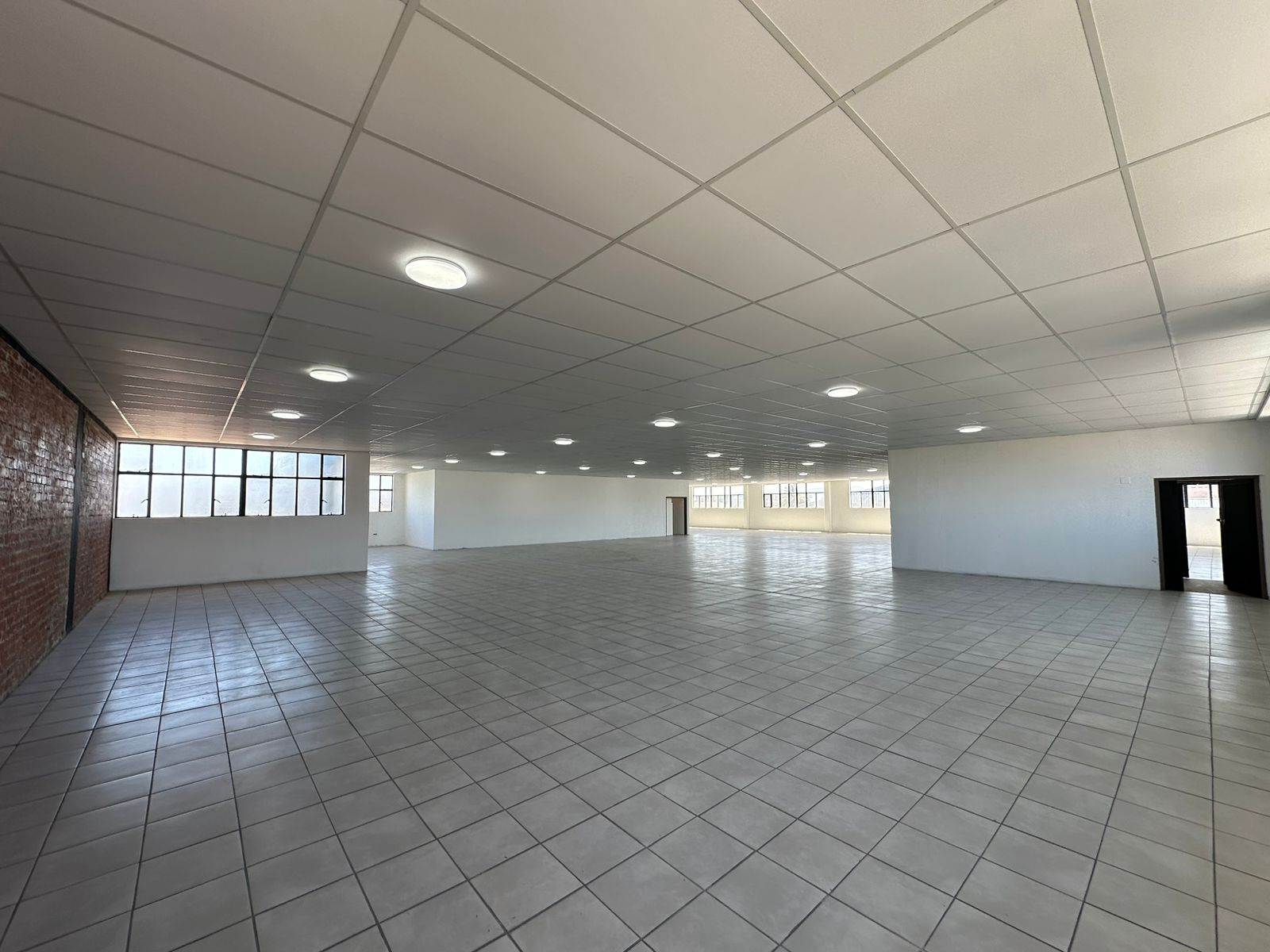 2450  m² Commercial space in Maitland photo number 21