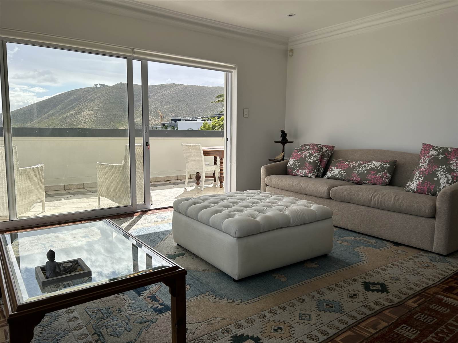 2 Bed House in Fresnaye photo number 9