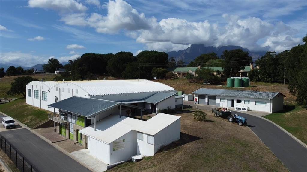 1550  m² Commercial space in Paarl photo number 1