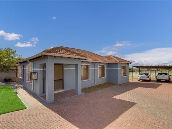 3 Bedroom House 3 Bedroom House