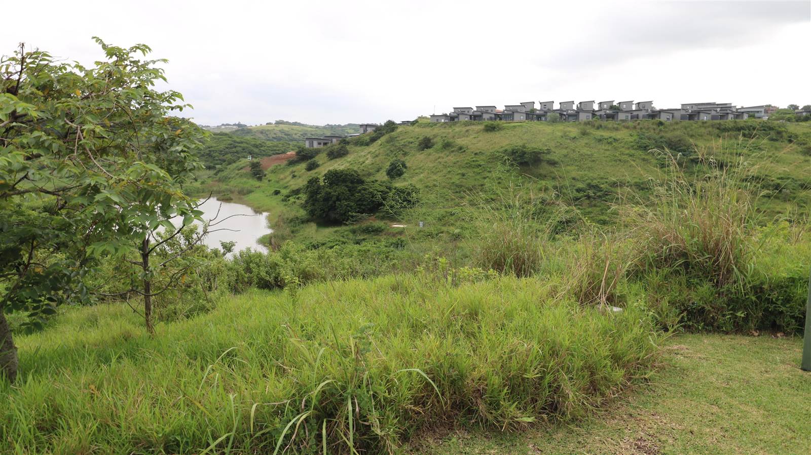 525 m² Land available in Palm Lakes Estate photo number 1