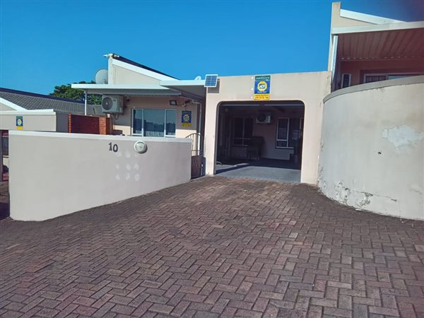 3 Bedroom Townhouse 3 Bedroom Townhouse