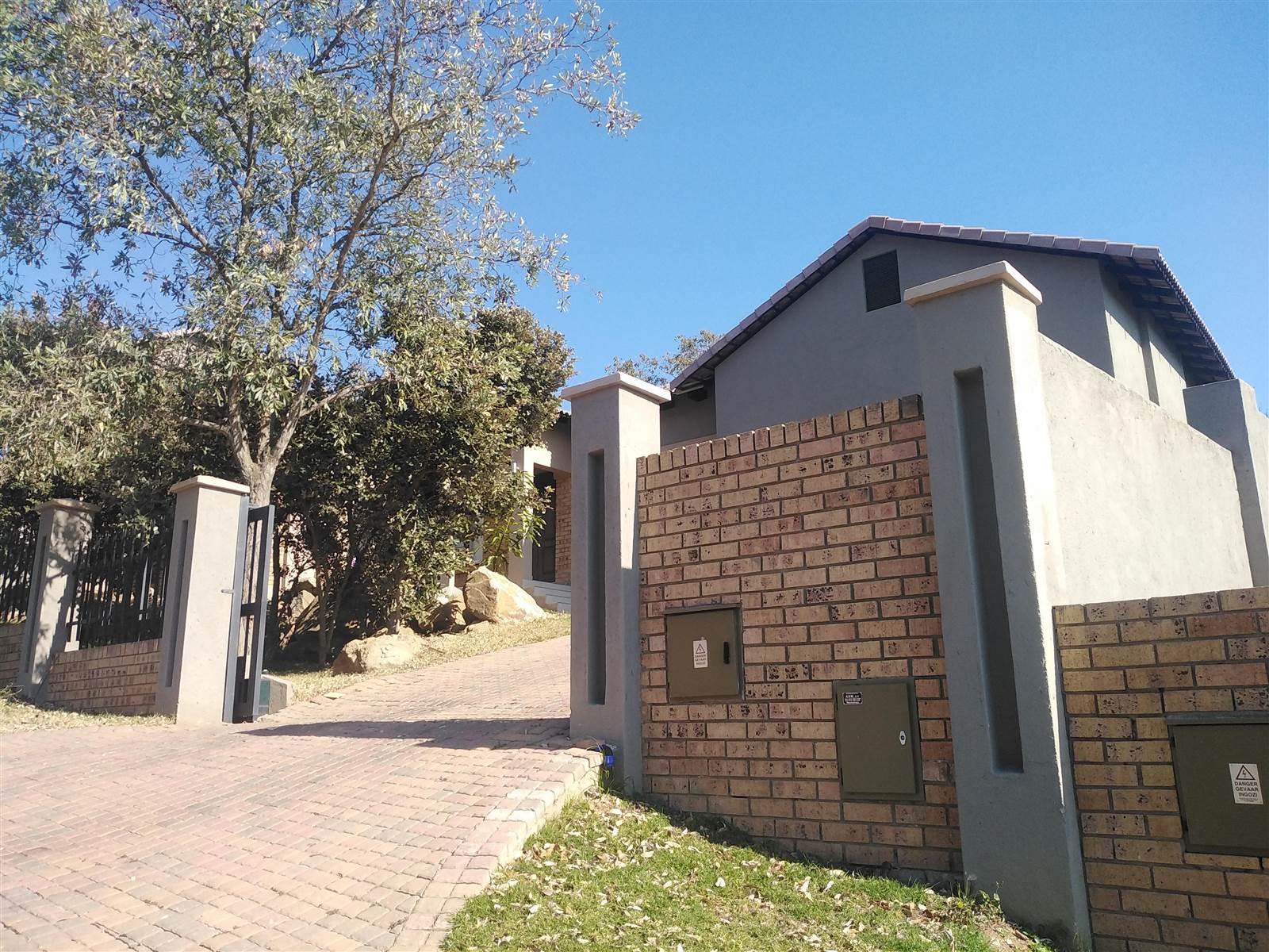 3 Bed House in Sonheuwel photo number 24