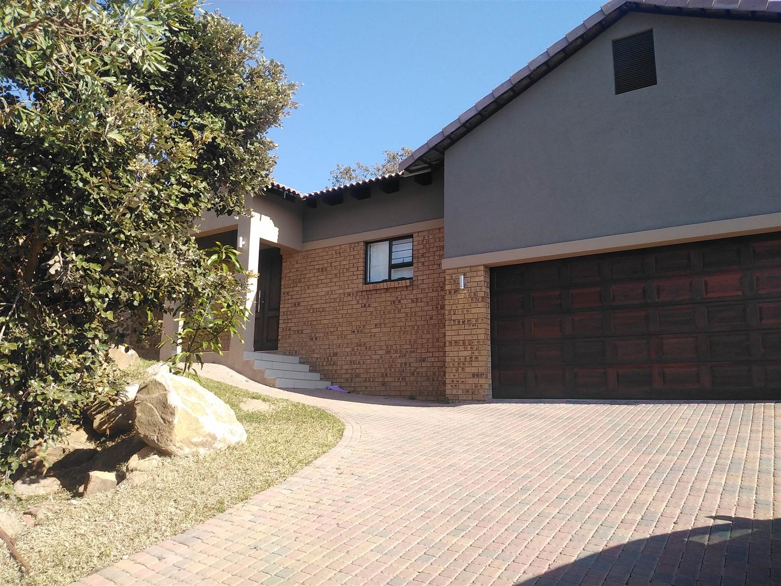 3 Bed House in Sonheuwel photo number 1