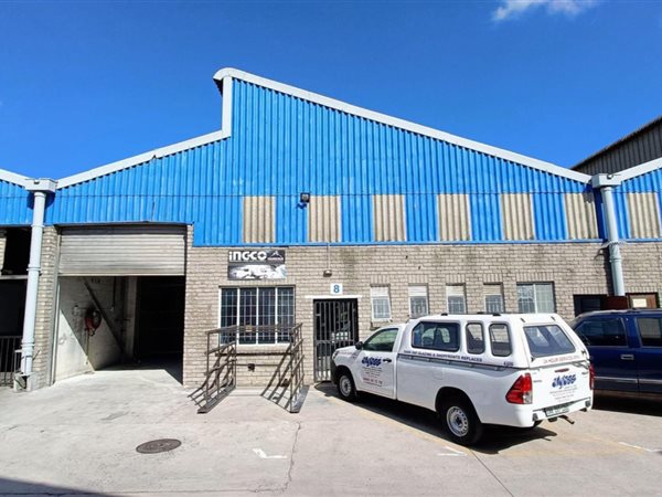 375  m² Industrial space