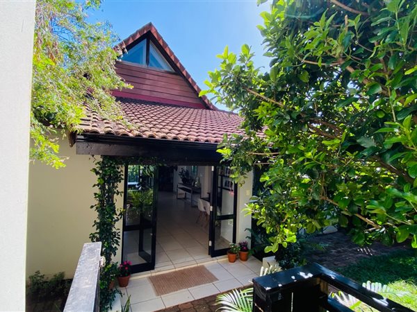 4 Bedroom House 4 Bedroom House