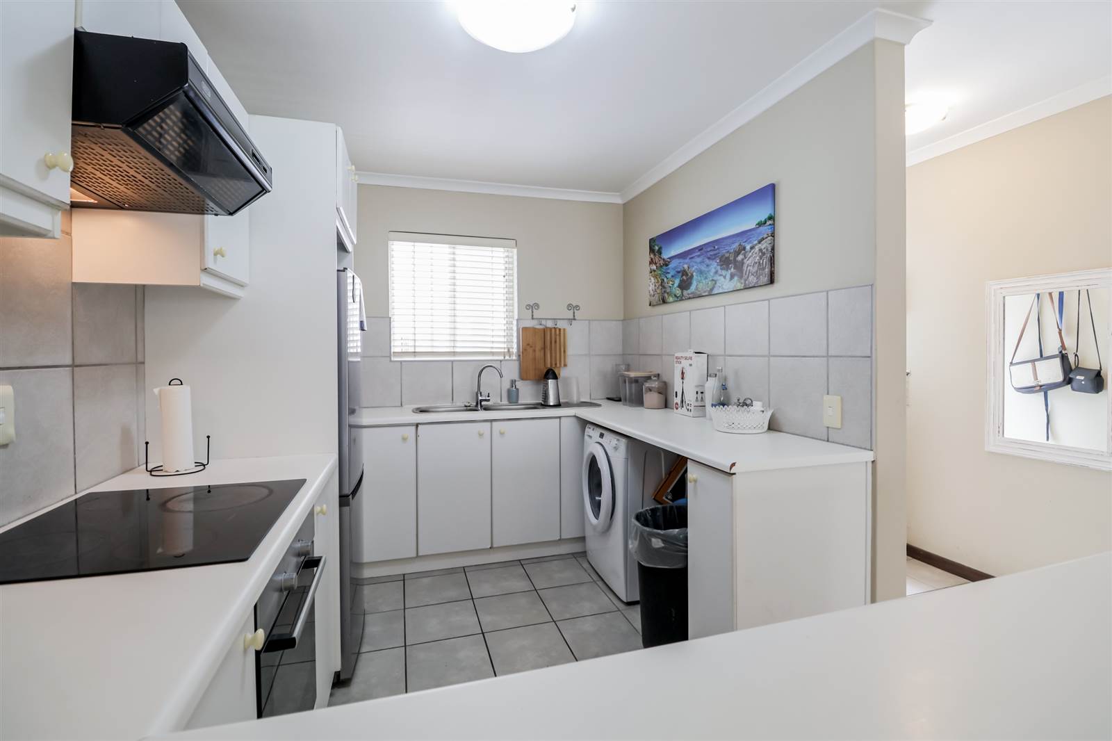 2 Bed Apartment in Upper Robberg photo number 6
