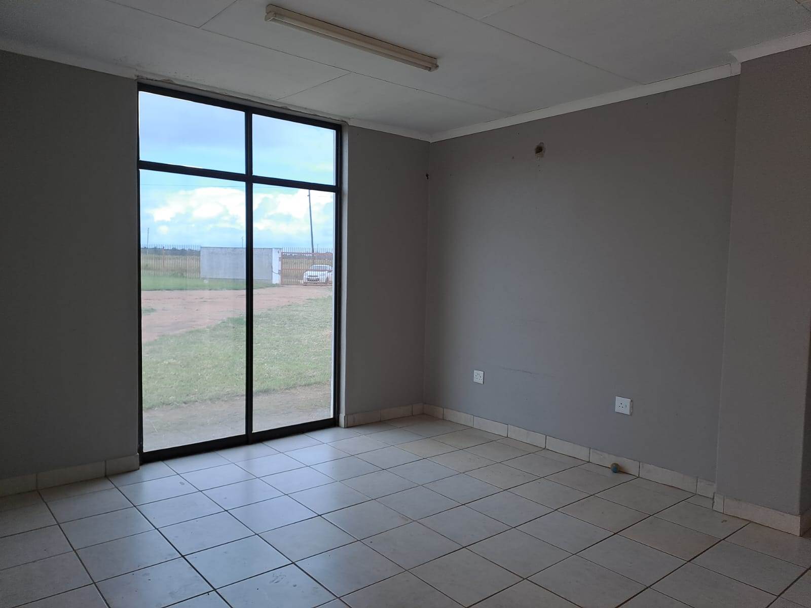 313  m² Industrial space in Louis Trichardt photo number 20